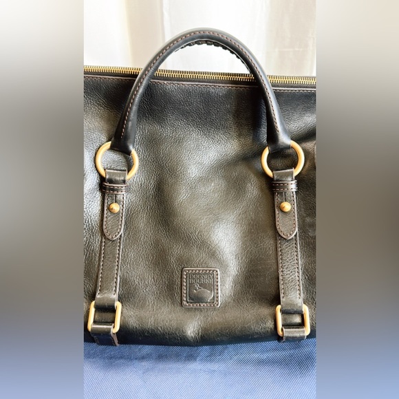 🖤 Dooney & Burke purse w/ duster bag & additional strap - Picture 5 of 15